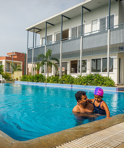 Key Features & Amenities